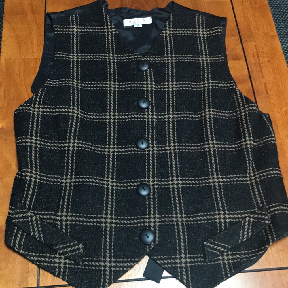 ALEX New York Black and Tan Vest NWOT